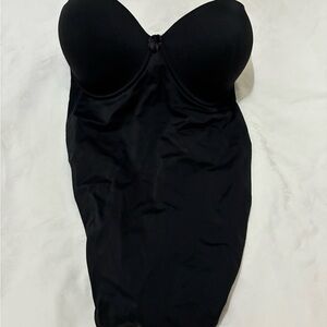 NEW Elegant Black Strapless Bodysuit
